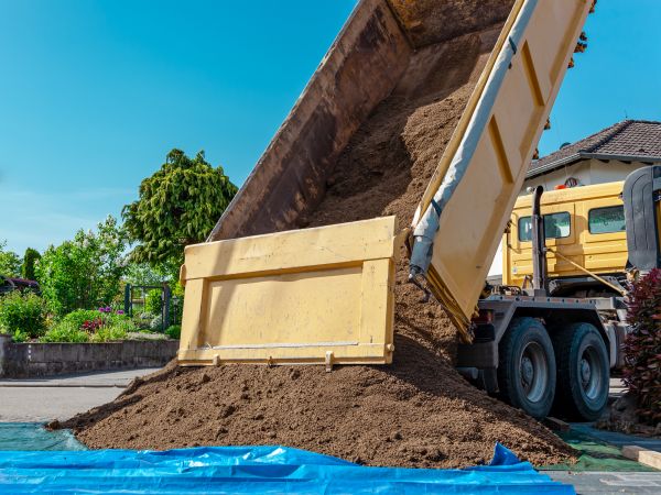 Landscaping Soil Delivery in Summerfield
